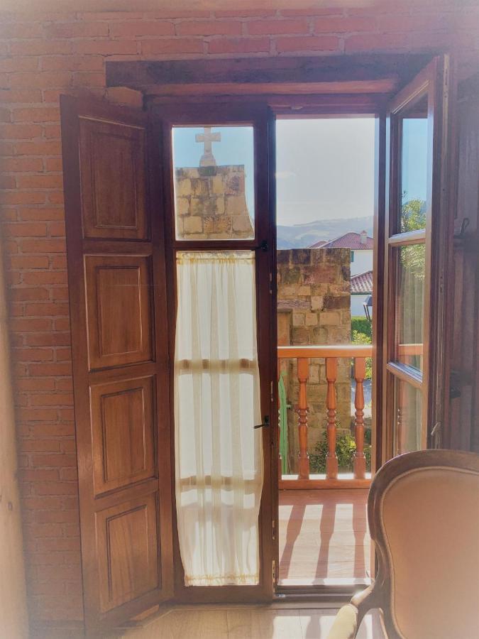 Posada La Torre De La Quintana Liendo Zewnętrze zdjęcie