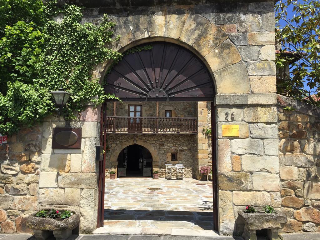 Posada La Torre De La Quintana Liendo Zewnętrze zdjęcie